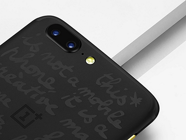 OnePlus teams up with Castelbajac to launch a limited edition of OnePlus 5; adds new wallpapers and merchandise OnePlus teams up with Castelbajac to launch a limited edition of OnePlus 5; adds new wallpapers and merchandise