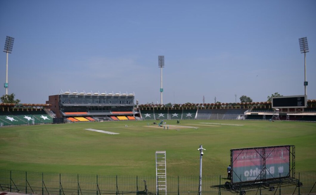 Lahore's Gaddafi stadium gears for international cricket's return as