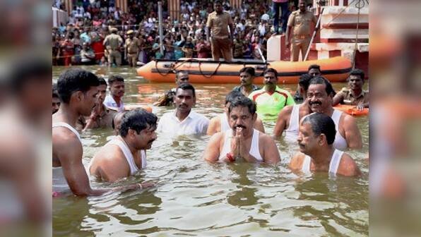 Palaniswamy's Cauvery dip: What was the point of forcing policemen in uniform to get soaked to protect CM?
