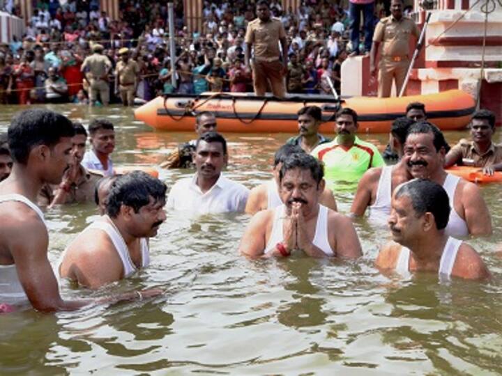 Palaniswamy's Cauvery dip: What was the point of forcing policemen in uniform to get soaked to protect CM? Palaniswamy's Cauvery dip: What was the point of forcing policemen in uniform to get soaked to protect CM?