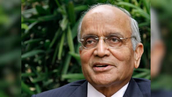 After Nitin Gadkari's warning, Maruti Suzuki's Bhargava says customers can't be forced to buy electric vehicles