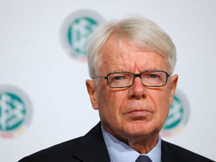 Bundesliga: German Football League chief urges clubs to vote for shortening of summer transfer window