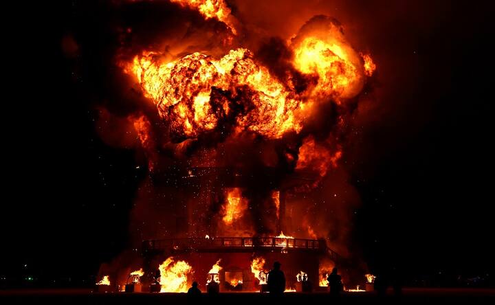 Burning Man festival ends in US; one participant runs into aflame installation, dies from burns Burning Man festival ends in US; one participant runs into aflame installation, dies from burns