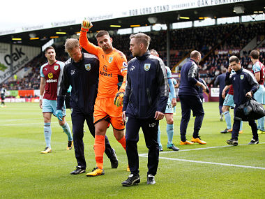 Premier League: Burnley goalkeeper Tom Heaton out 'for months' due to injury, says manager Sean Dyche Premier League: Burnley goalkeeper Tom Heaton out 'for months' due to injury, says manager Sean Dyche