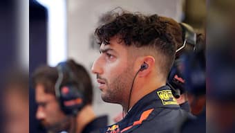 Singapore Grand Prix: Daniel Ricciardo breaks Nico Rosbreg's lap record in first free practice