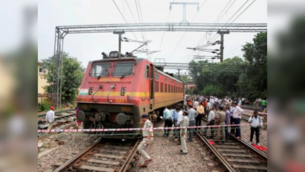 Rajdhani Express engine, power coach derails near Minto bridge in New Delhi, no injuries reported