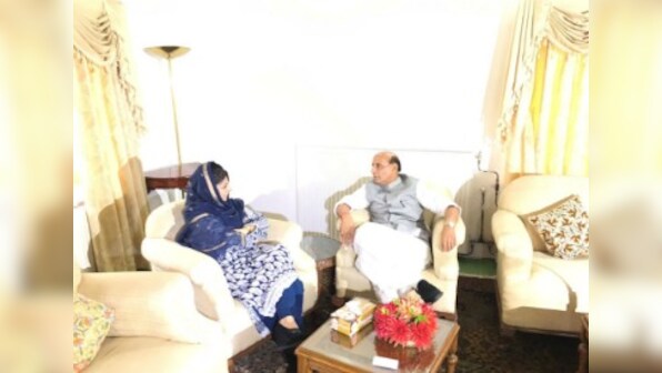 Rajnath Singh meets Mehbooba Mufti in Srinagar, reviews Prime Minister's development package