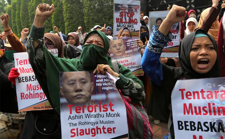 Indonesian Muslims rally to condemn persecution of Rohingya community in Myanmar