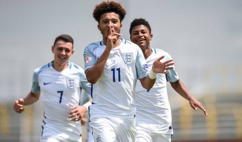 Jadon Sancho celebrates with Phil Phoden (L) after scoring a goal for England. Twitter: @Sanchooo