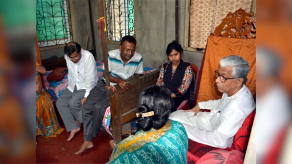 Tripura journalist Shantanu Bhowmick killed: CM Manik Sarkar to 'discuss' SIT probe demand with police