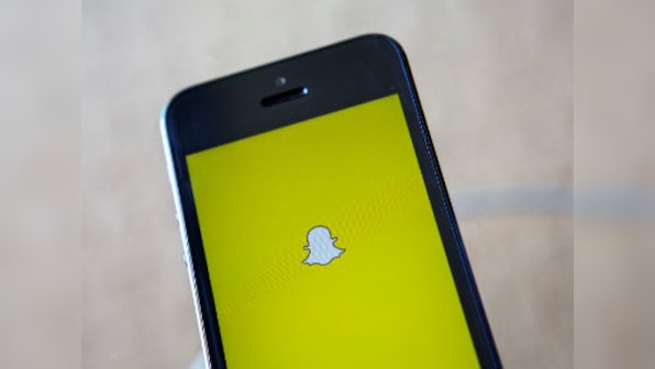 Snapchat design not successful as 83 percent reviews on Apple store are negative