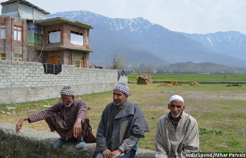 Kashmir losing its agricultural land to rapid urbanisation and unplanned construction, reveals revenue report Kashmir losing its agricultural land to rapid urbanisation and unplanned construction, reveals revenue report