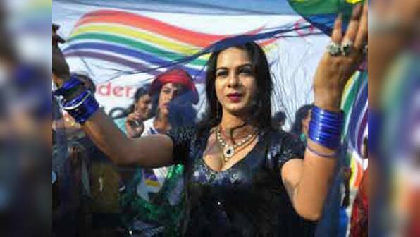 Transgenders in Pakistan can use their guru's name in place of parents on ID cards