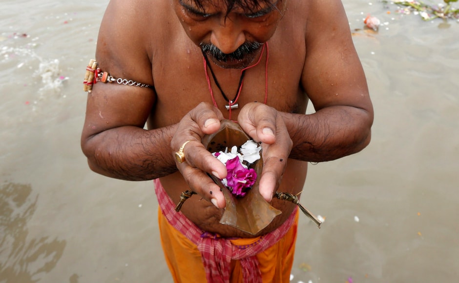 According to tradition, the sons offer food and prayers in the belief that the souls of the departed would smoothly make their transition to heaven. Reuters According to tradition, the sons offer food and prayers in the belief that the souls of the departed would smoothly make their transition to heaven. Reuters