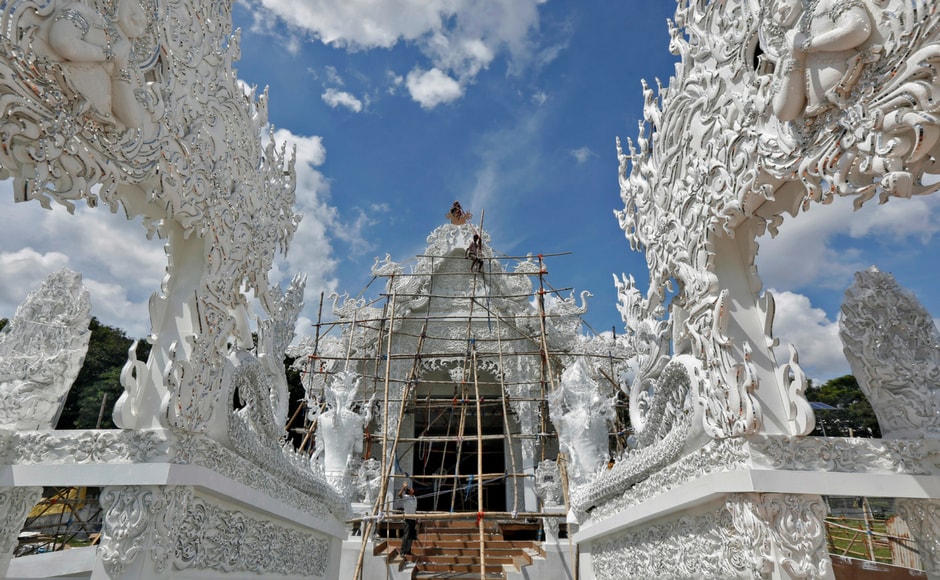 Artisans work on Kolkata's Deshapriya Park pandal. The festival will be celebrated from 26 to 30 September and heralds the victory of good over evil. Reuters Artisans work on Kolkata's Deshapriya Park pandal. The festival will be celebrated from 26 to 30 September and heralds the victory of good over evil. Reuters