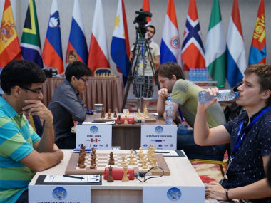 FIDE World Cup 2017: Viswanathan Anand suffers earliest exit in a knockout event, but Vidit Gujrathi on track FIDE World Cup 2017: Viswanathan Anand suffers earliest exit in a knockout event, but Vidit Gujrathi on track