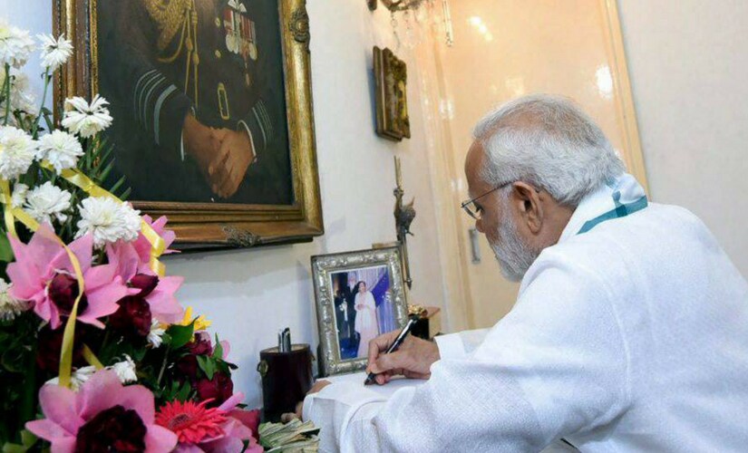 Prime Minister Narendra Modi wrote condolence message after paying his last respects to Marshal of the Indian Air Force Arjan Singh at the latter's residence in New Delhi on Sunday. PTI Prime Minister Narendra Modi wrote condolence message after paying his last respects to Marshal of the Indian Air Force Arjan Singh at the latter's residence in New Delhi on Sunday. PTI