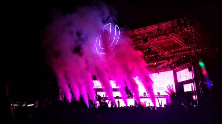 The Chainsmokers give Mumbai a night to remember; strong performances by Slushii, Sam Feldt
