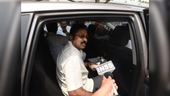 RK Nagar bypoll: Counting begins amid tight security as TTV Dhinakaran competes with AIADMK's E Madhusudhanan