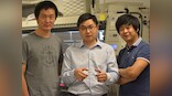Researchers develop breakthrough electronic devices that can dissolve in atmospheric water molecules