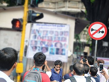 Elphinstone-Parel Bridge stampede: Did Mumbai Police use its brains before putting 'branded' victims on display? Elphinstone-Parel Bridge stampede: Did Mumbai Police use its brains before putting 'branded' victims on display?