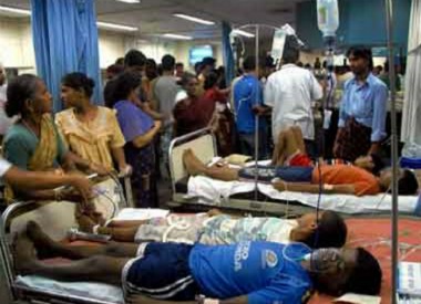 Nashik: One farmer dies, 69 hospitalised due to food poisoning after having meal at event organised by pesticide firm Nashik: One farmer dies, 69 hospitalised due to food poisoning after having meal at event organised by pesticide firm
