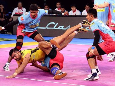 Pro Kabaddi League 2017: Telugu Titans power past Jaipur Pink Panthers, UP Yoddha crush Dabang Delhi Pro Kabaddi League 2017: Telugu Titans power past Jaipur Pink Panthers, UP Yoddha crush Dabang Delhi