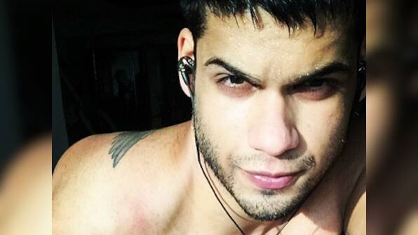 Akshay Kumar's brother-in-law Karan Kapadia to make Bollywood debut in Tony D'Souza's film