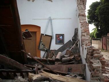 Mexico earthquake: President declares three days of national mourning after death toll rises to 61