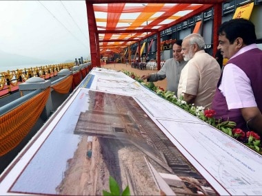 Narendra Modi inaugurates Sardar Sarovar Dam, calls it engineering miracle; rebukes World Bank, activists for stalling work