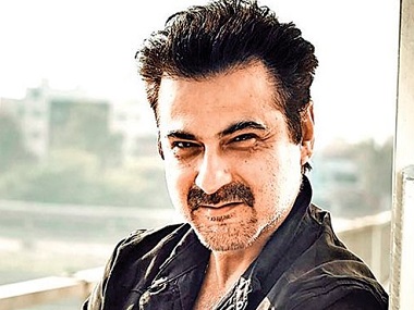 Sanjay Kapoor returns to small screen after 13 years with Vikram Bhatt's Ishq Gunaah Sanjay Kapoor returns to small screen after 13 years with Vikram Bhatt's Ishq Gunaah