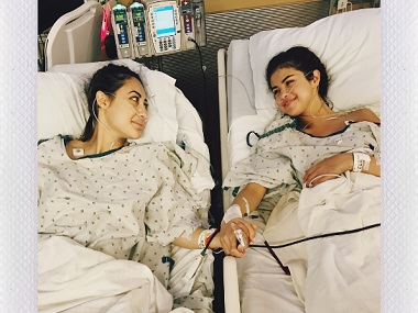 Selena Gomez undergoes successful kidney transplant after lupus diagnosis last year Selena Gomez undergoes successful kidney transplant after lupus diagnosis last year