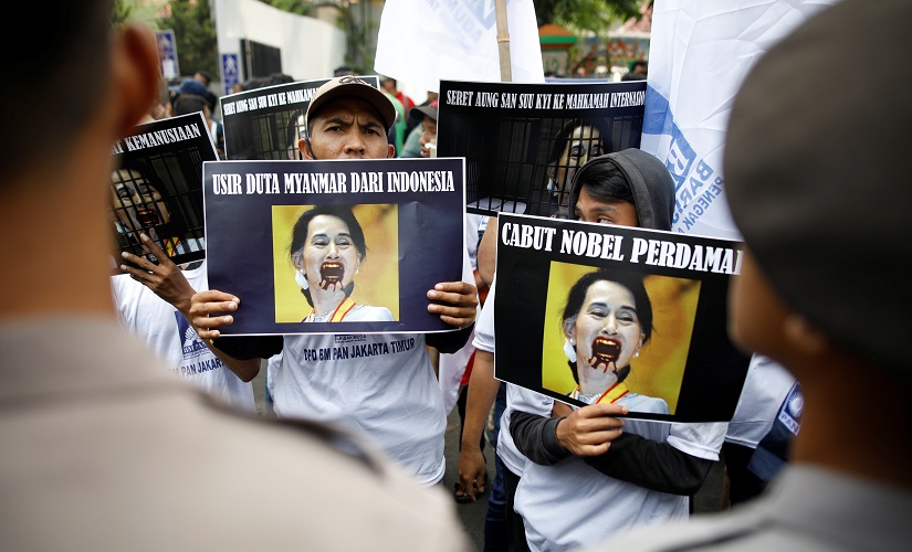 Aung San Suu Kyi's appeals to global community over Rohingya crisis: Tracing vanishing glory of 'Myanmar's Mandela' Aung San Suu Kyi's appeals to global community over Rohingya crisis: Tracing vanishing glory of 'Myanmar's Mandela'