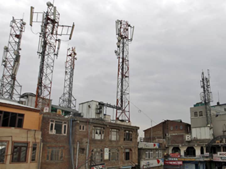 Indian telecom sector brutally challenging, yet offers ample opportunities, says senior govt official