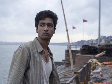 Vicky Kaushal reportedly injures right arm during filming of action sequence for Uri in Serbia Vicky Kaushal reportedly injures right arm during filming of action sequence for Uri in Serbia