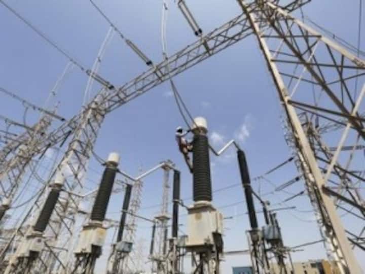 Punjab raises power tariff, will hold rate for industry at Rs5/unit