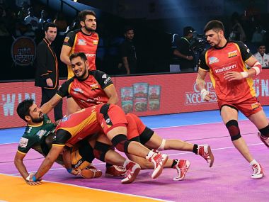 Pro Kabaddi League 2017: UP Yoddha go down to Bengaluru Bulls, but advance to playoffs; Puneri Paltan win Pro Kabaddi League 2017: UP Yoddha go down to Bengaluru Bulls, but advance to playoffs; Puneri Paltan win
