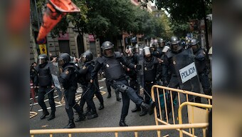Catalan independence referendum: Around 91 people, 11 police officers hurt in crackdown at polling stations