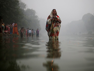 Chhath Puja 2018: Festival has always been political flashpoint, bone of contention between parties in Maharashtra Chhath Puja 2018: Festival has always been political flashpoint, bone of contention between parties in Maharashtra