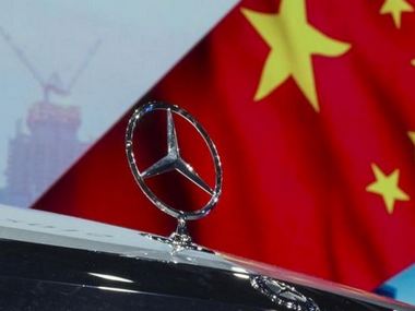 Mercedes-Benz's Chinese joint venture to recall 351,218 vehicles over potential issues with air bags Mercedes-Benz's Chinese joint venture to recall 351,218 vehicles over potential issues with air bags
