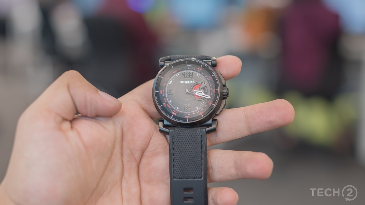 Diesel ON DZT1006 A high quality hybrid smartwatch, but don't mistake it for the real thing- Technology News, Firstpost