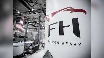 US government shutdown delays SpaceX Falcon Heavy rocket launch