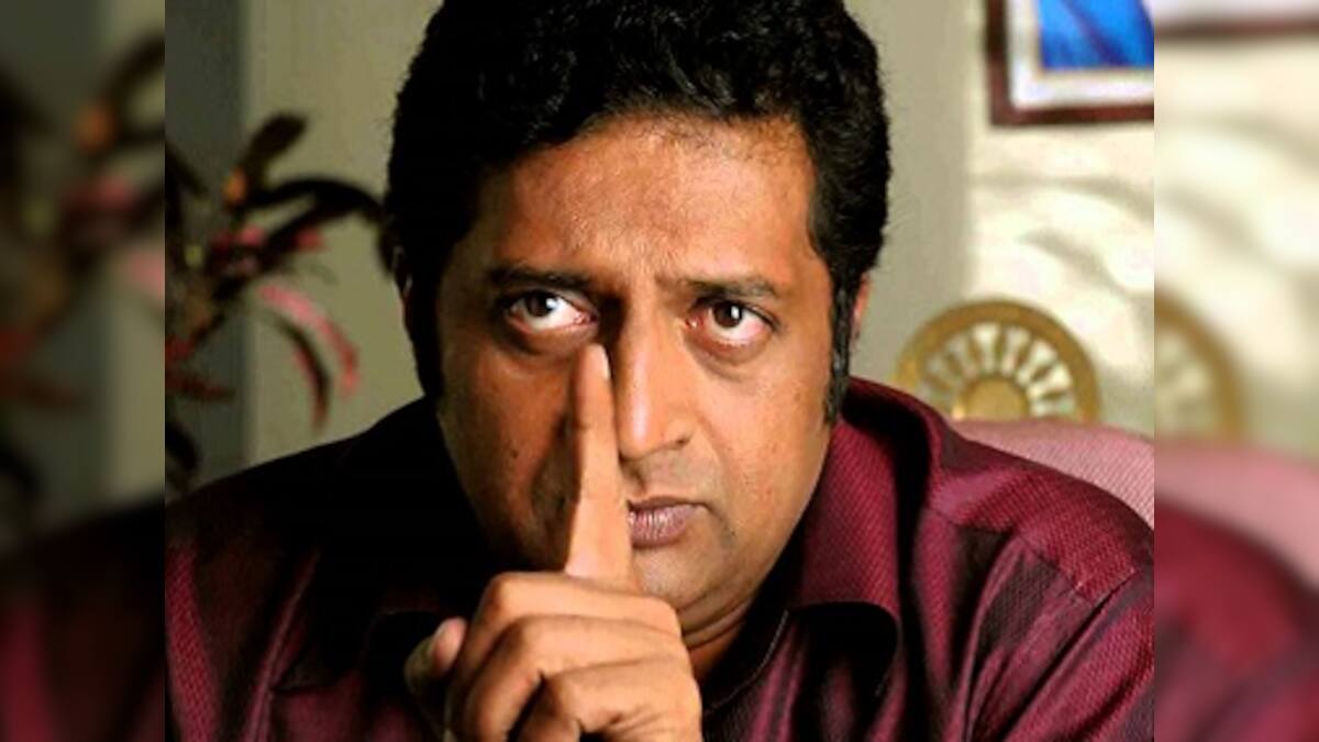 Actor Prakash Raj sends legal notice to BJP MP Pratap Simha over ...