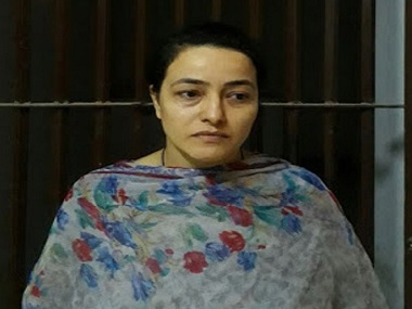 Honeypreet stonewalls questions by SIT: Haryana Police mulls narco test on Ram Rahim's adopted daughter Honeypreet stonewalls questions by SIT: Haryana Police mulls narco test on Ram Rahim's adopted daughter