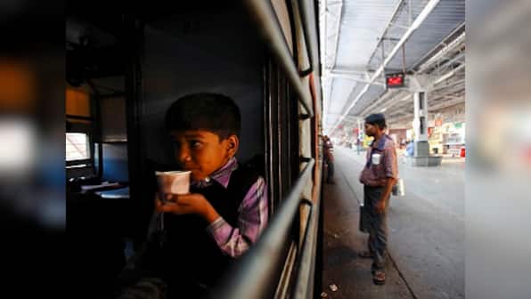 Indian Railways announces new timetable for 500 trains in order to cut travel time; halt time reduced from 1 Nov