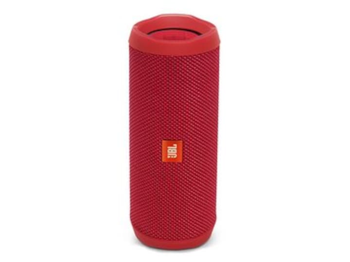 JBL Flip 4 Review: A 2017 update to an already excellent Bluetooth waterproof speaker