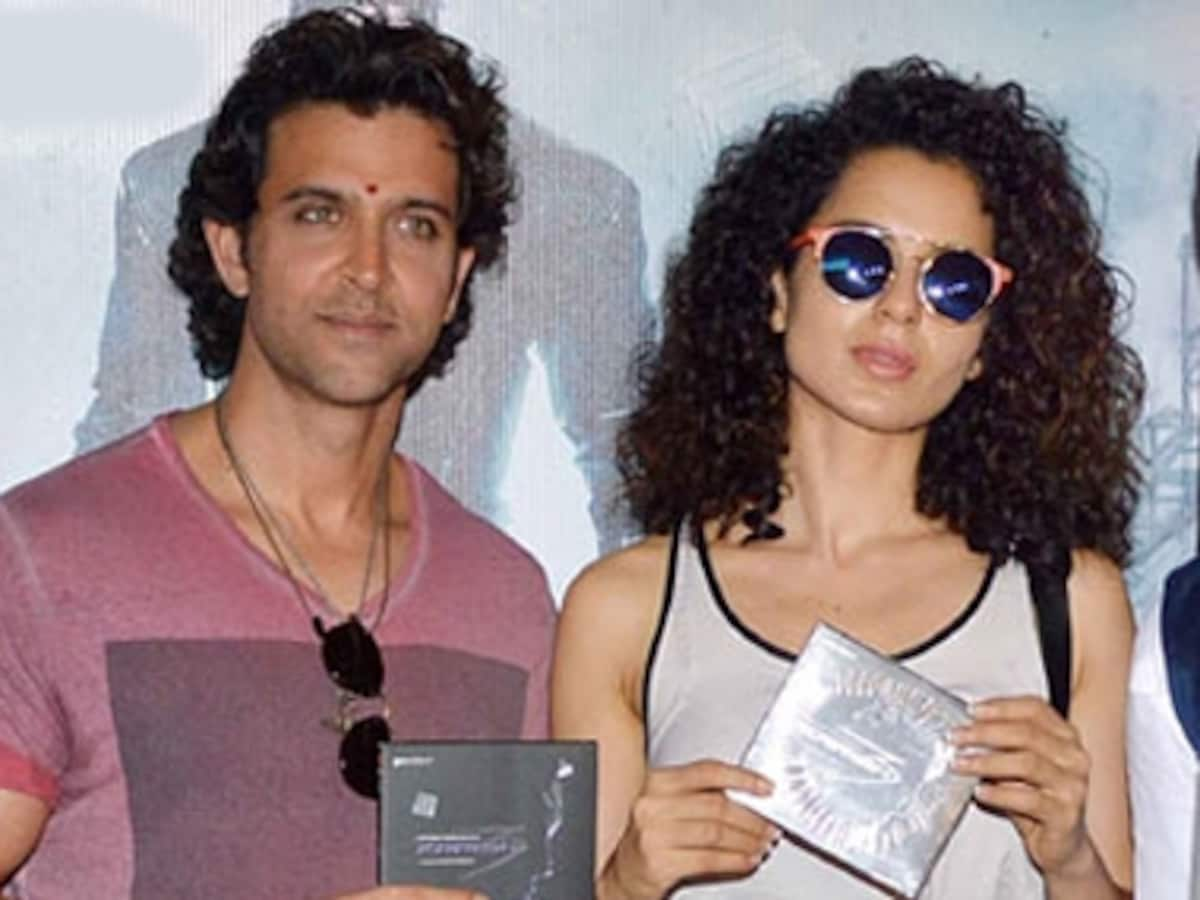 Tejas: Kangana Ranaut Dons Indian Airforce Uniform As She Attends