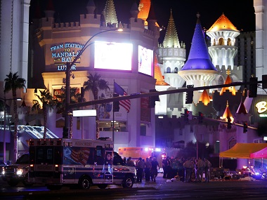 Las Vegas gunman Stephen Paddock's girlfriend to be questioned for possible motives behind attack Las Vegas gunman Stephen Paddock's girlfriend to be questioned for possible motives behind attack