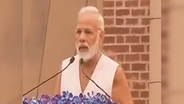 On Rashtriya Ekta Diwas, Narendra Modi slams 'previous govts' for ignoring Sardar Patel, flags off Run for Unity