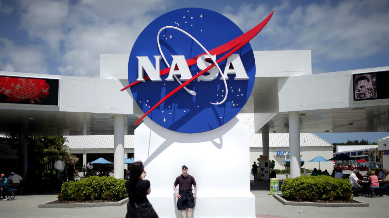 NASA to soon announce names of the astronauts assigned to Boeing, SpaceX flights NASA to soon announce names of the astronauts assigned to Boeing, SpaceX flights